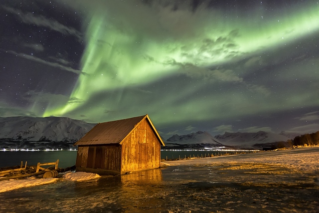 Aurora Borealis on Lenangsoyra Norway