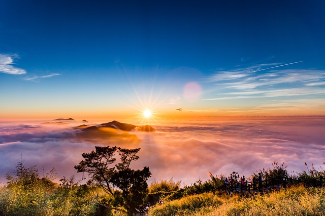 阿里山-隙頂-夕陽 雲海