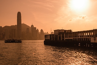 香港