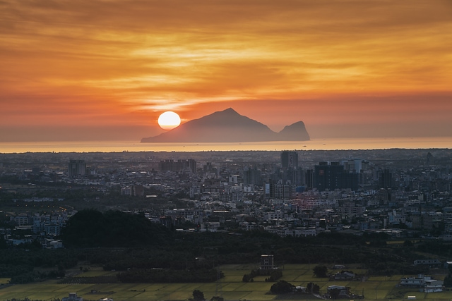 龜山島日出